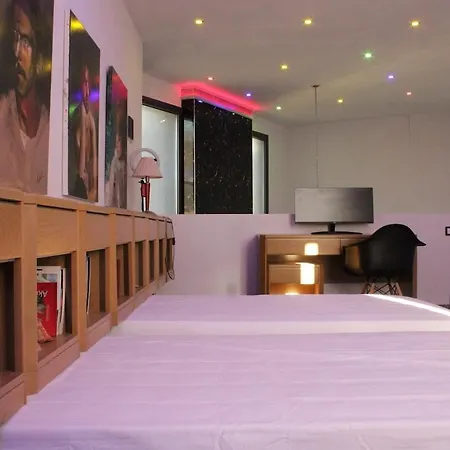 Suiti Art * העיירה רתימנו